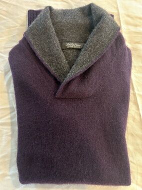 Saks Fifth Avenue Men's Plum Turtleneck Sweater with Gray Inner Collar